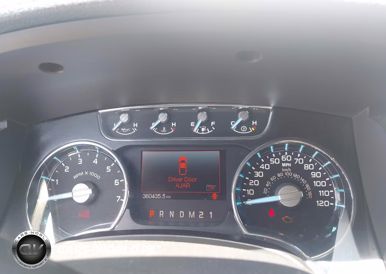 2011 Ford F-150 Lariat VIN:1FTFW1CT2BFB48557 - 7
