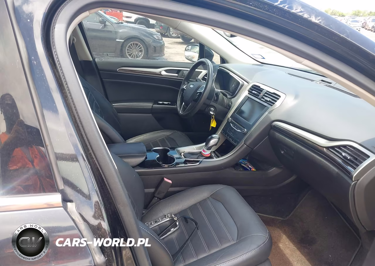 2014 Ford Fusion Se VIN:3FA6P0HD7ER298217 - 5