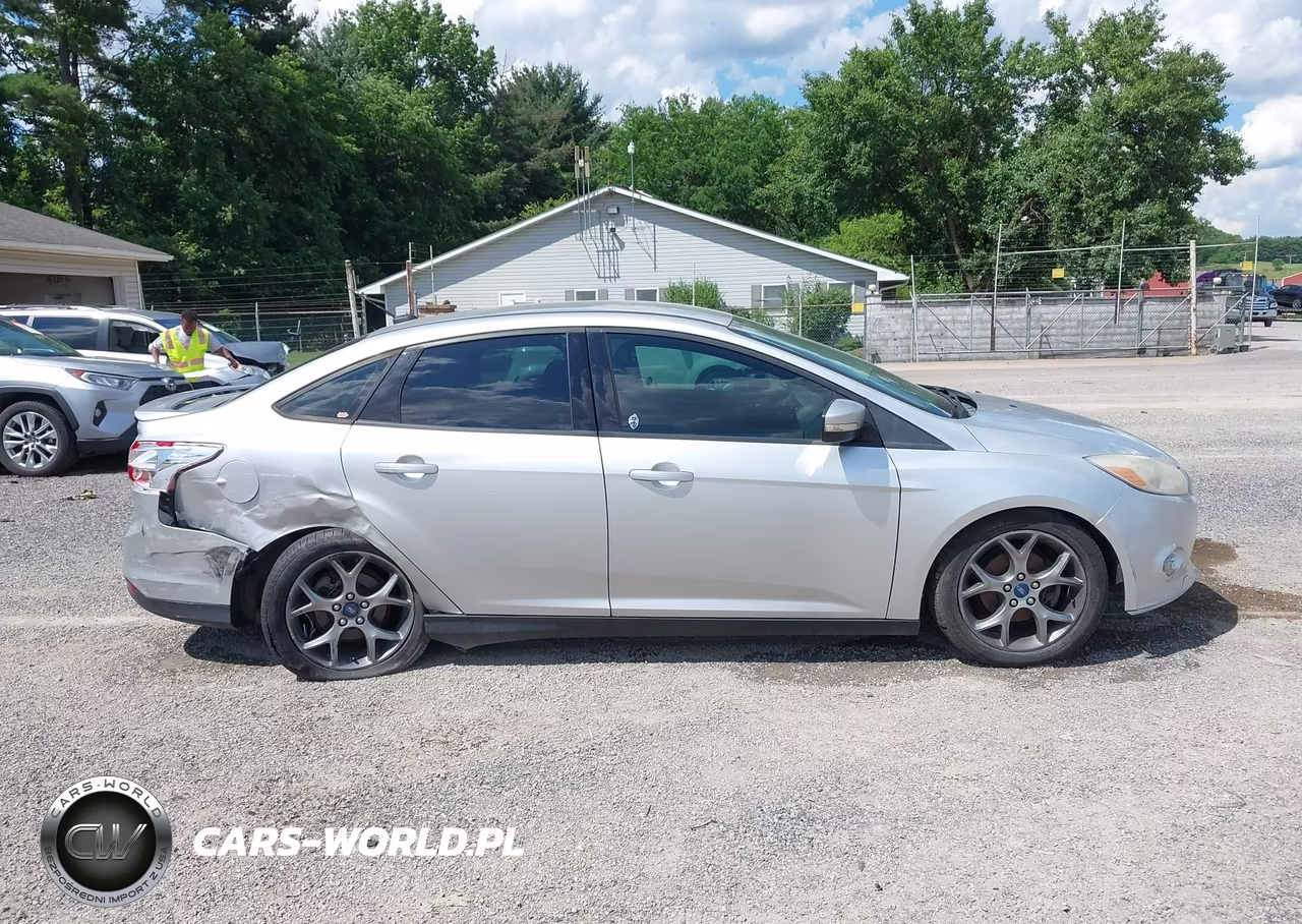 2014 Ford Focus Se VIN:1FADP3F23EL223913 - 14