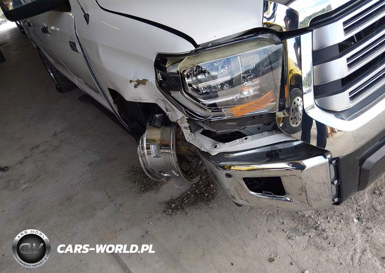 2018 Toyota Tundra Limited 5.7L V8 VIN:5TFHW5F12JX750331 - 17