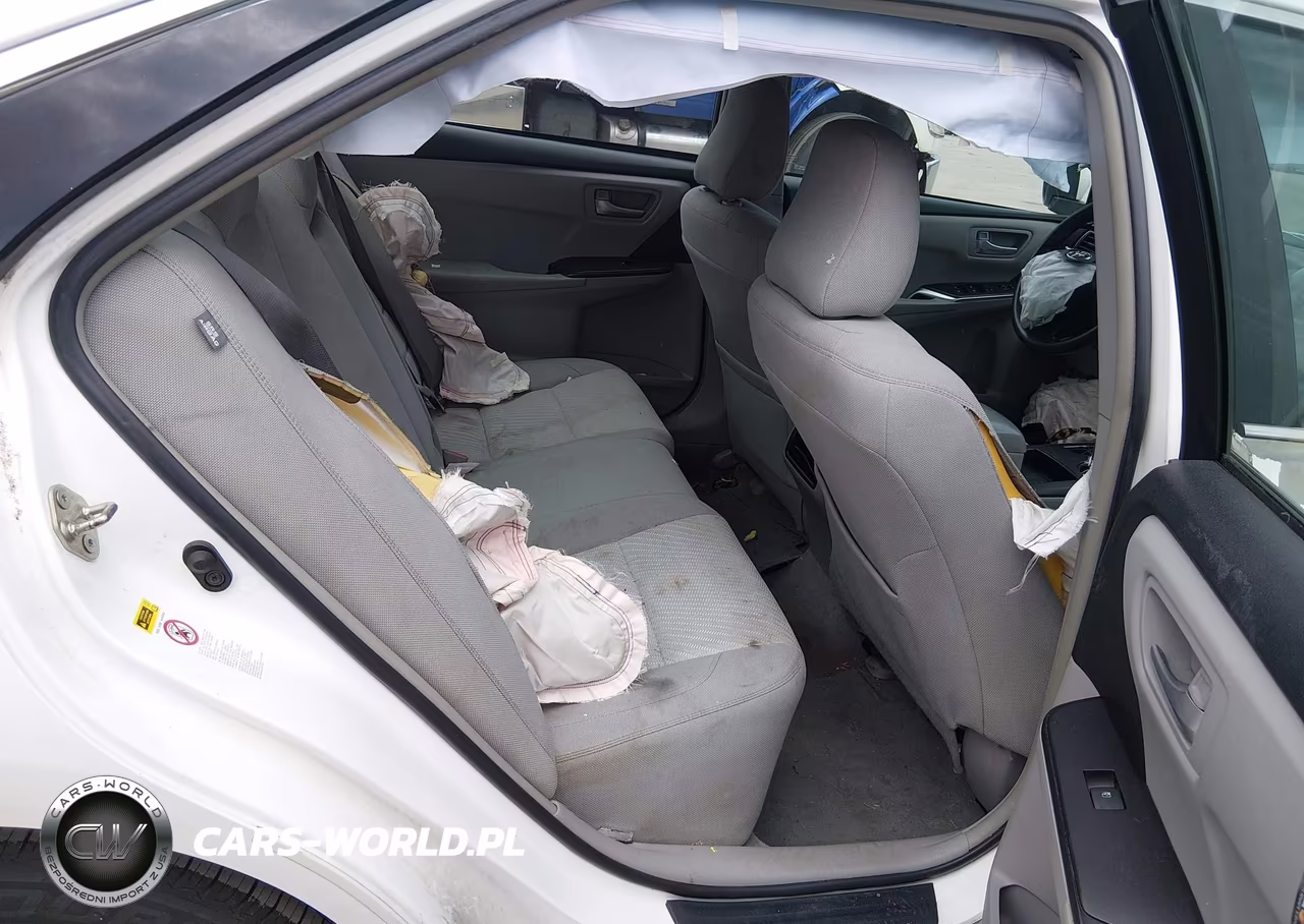 2016 Toyota Camry Le VIN:4T4BF1FK4GR571761 - 8