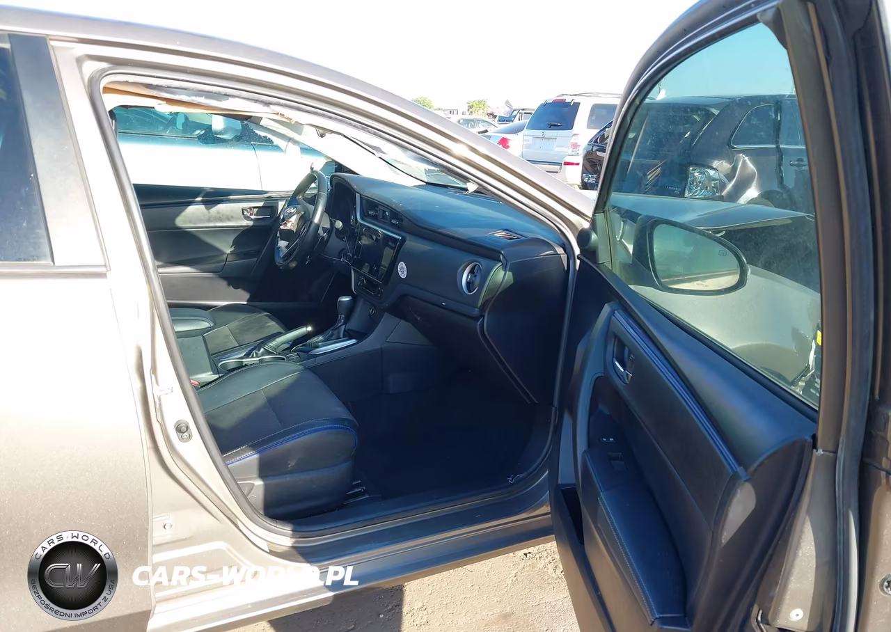 2018 Toyota Corolla Se VIN:2T1BURHE2JC118981 - 5
