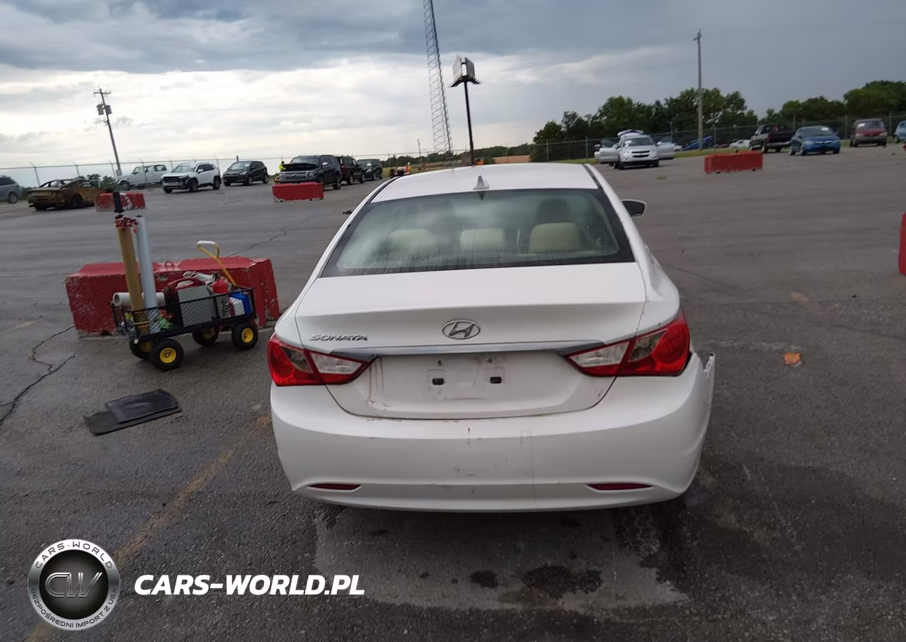 2011 Hyundai Sonata Gls VIN:5NPEB4AC3BH006297 - 16