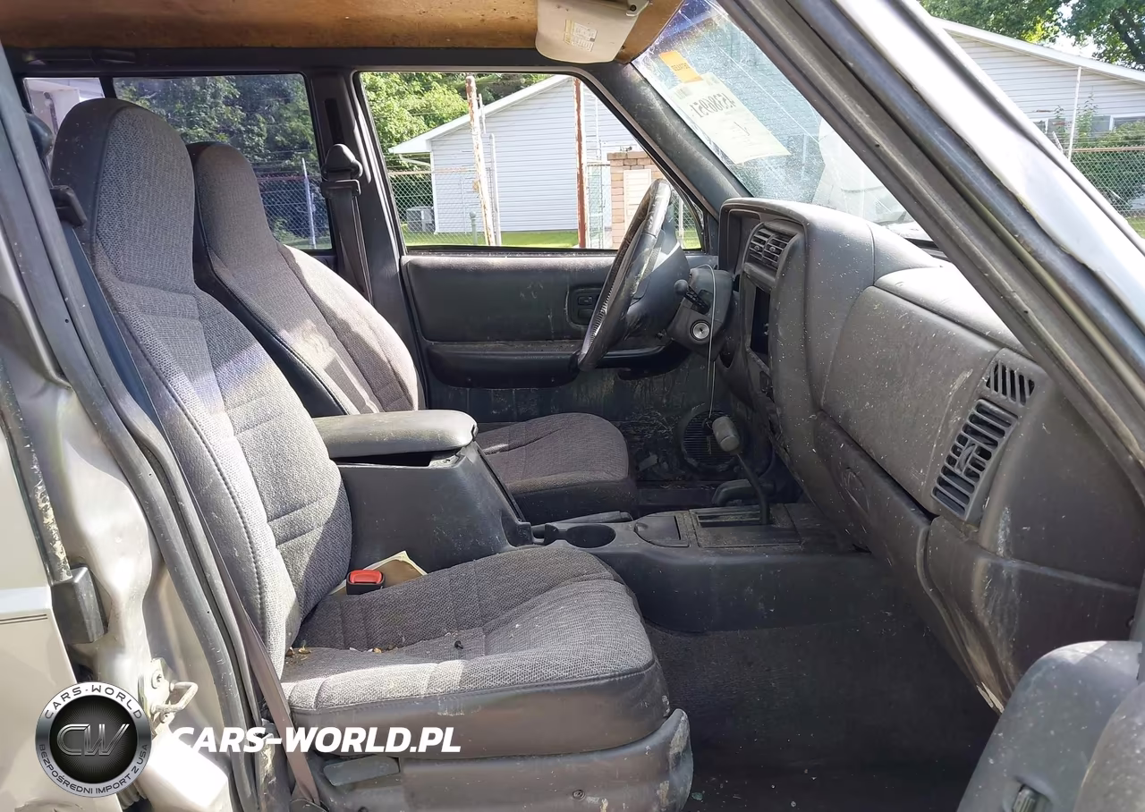2001 Jeep Cherokee Sport VIN:1J4FF48S61L564638 - 5