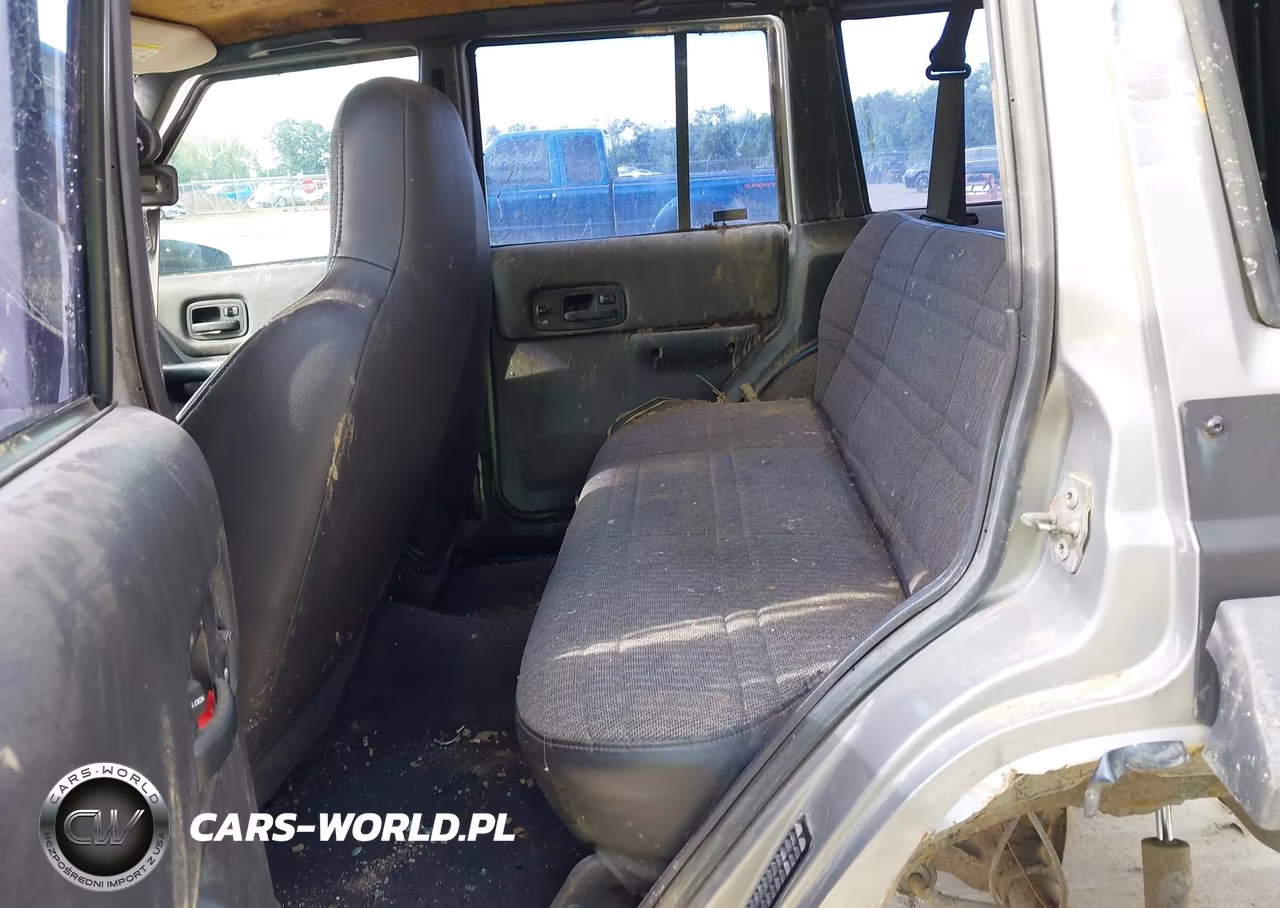 2001 Jeep Cherokee Sport VIN:1J4FF48S61L564638 - 8