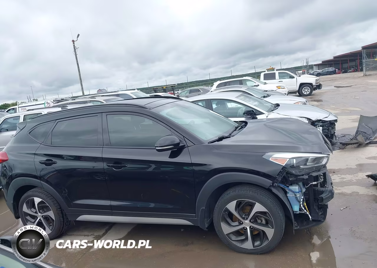 2018 Hyundai Tucson Value VIN:KM8J3CA2XJU681982 - 14