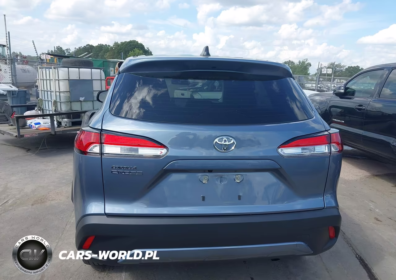 2024 Toyota Corolla Cross L VIN:7MUAAAAG2RV076421 - 16