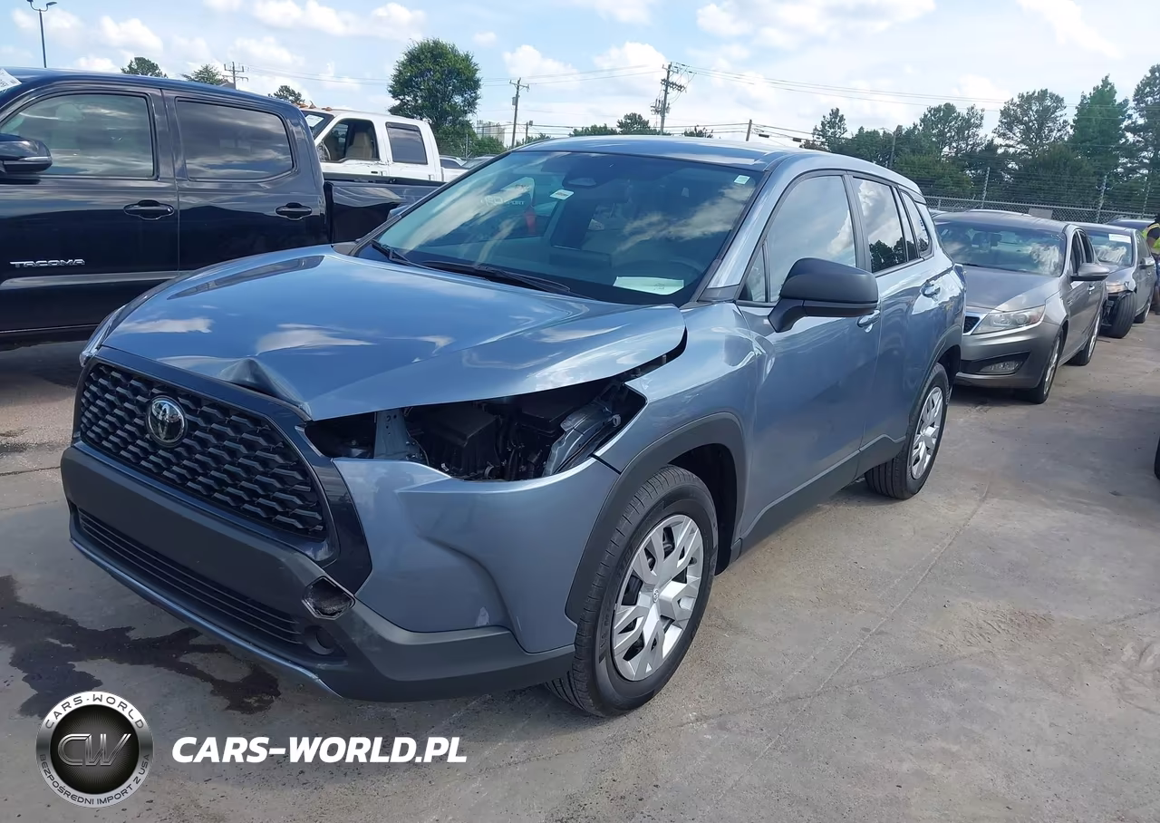 2024 Toyota Corolla Cross L VIN:7MUAAAAG2RV076421 - 2