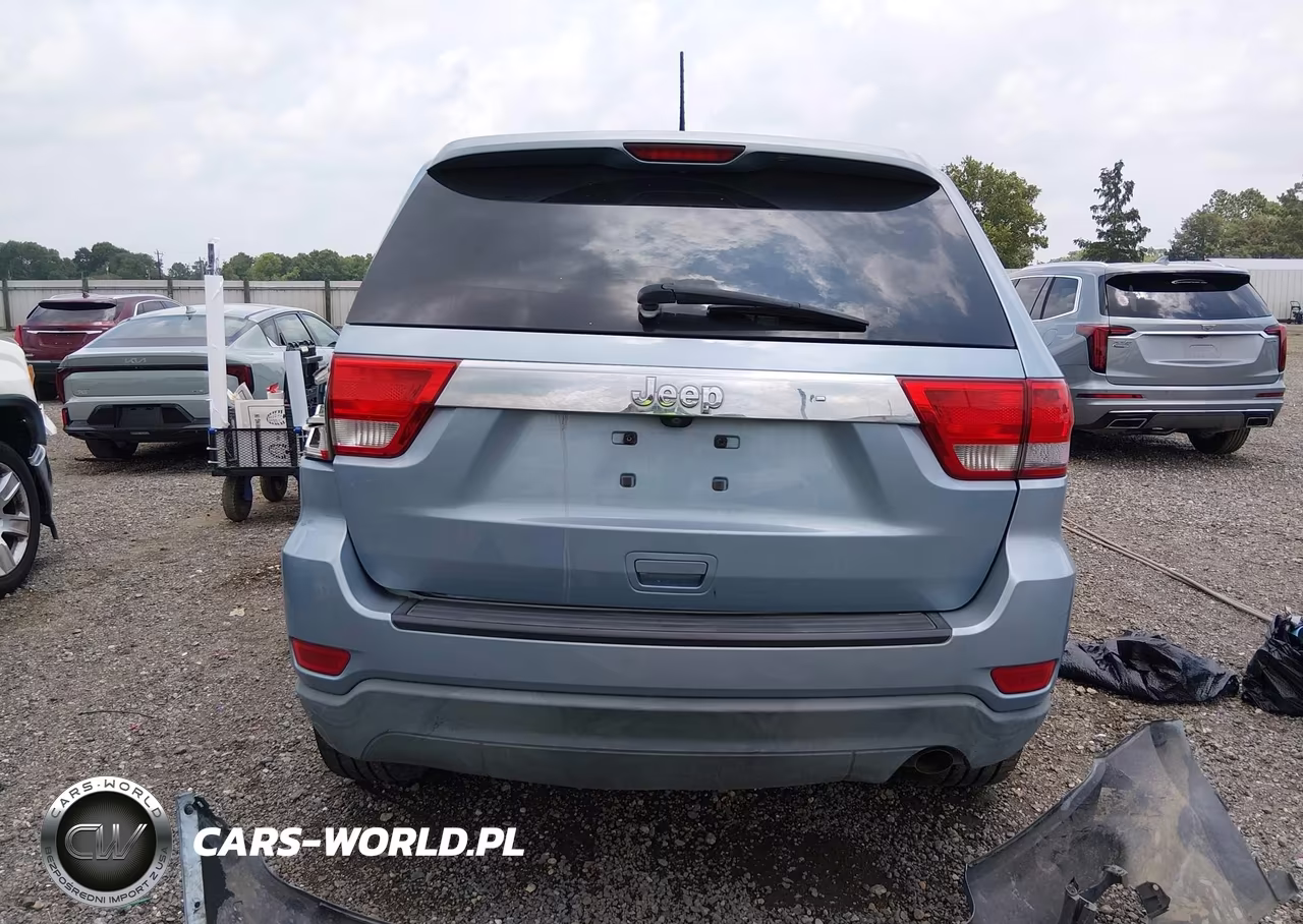 2013 Jeep Grand Cherokee Laredo VIN:1C4RJEAG3DC550133 - 17