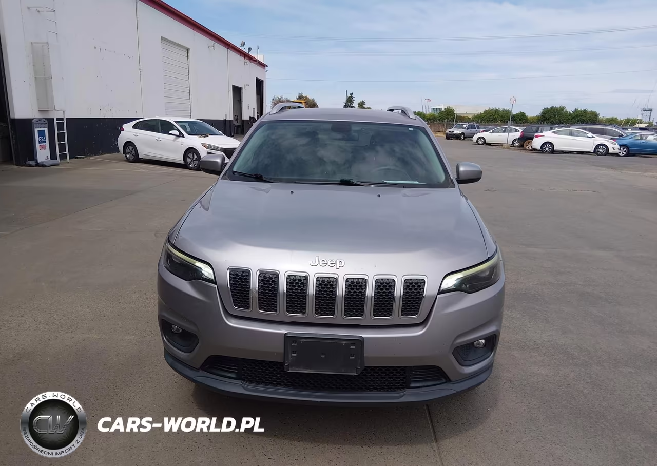 2019 Jeep Cherokee Latitude 4X4 VIN:1C4PJMCB5KD486669 - 12