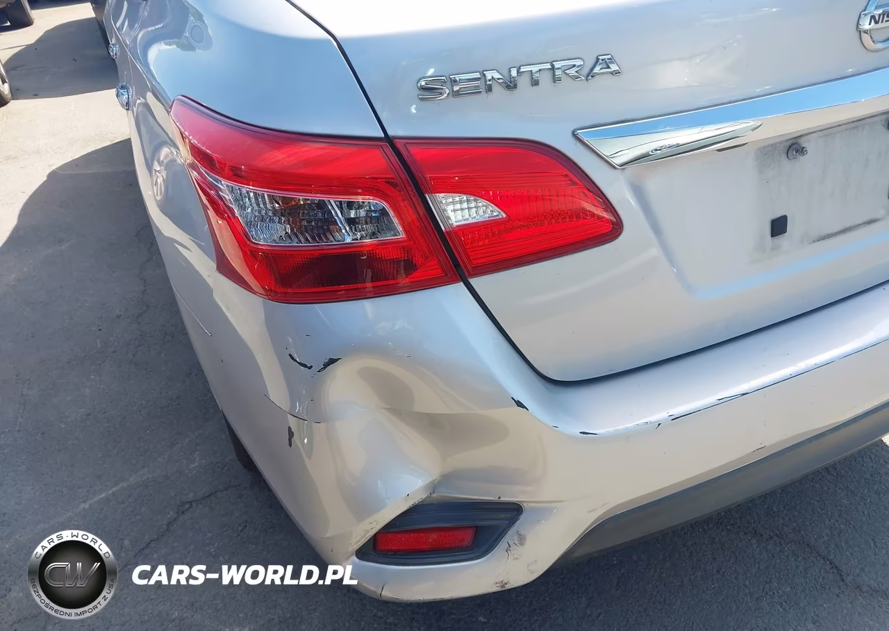 2018 Nissan Sentra S VIN:3N1AB7AP5JY313364 - 6