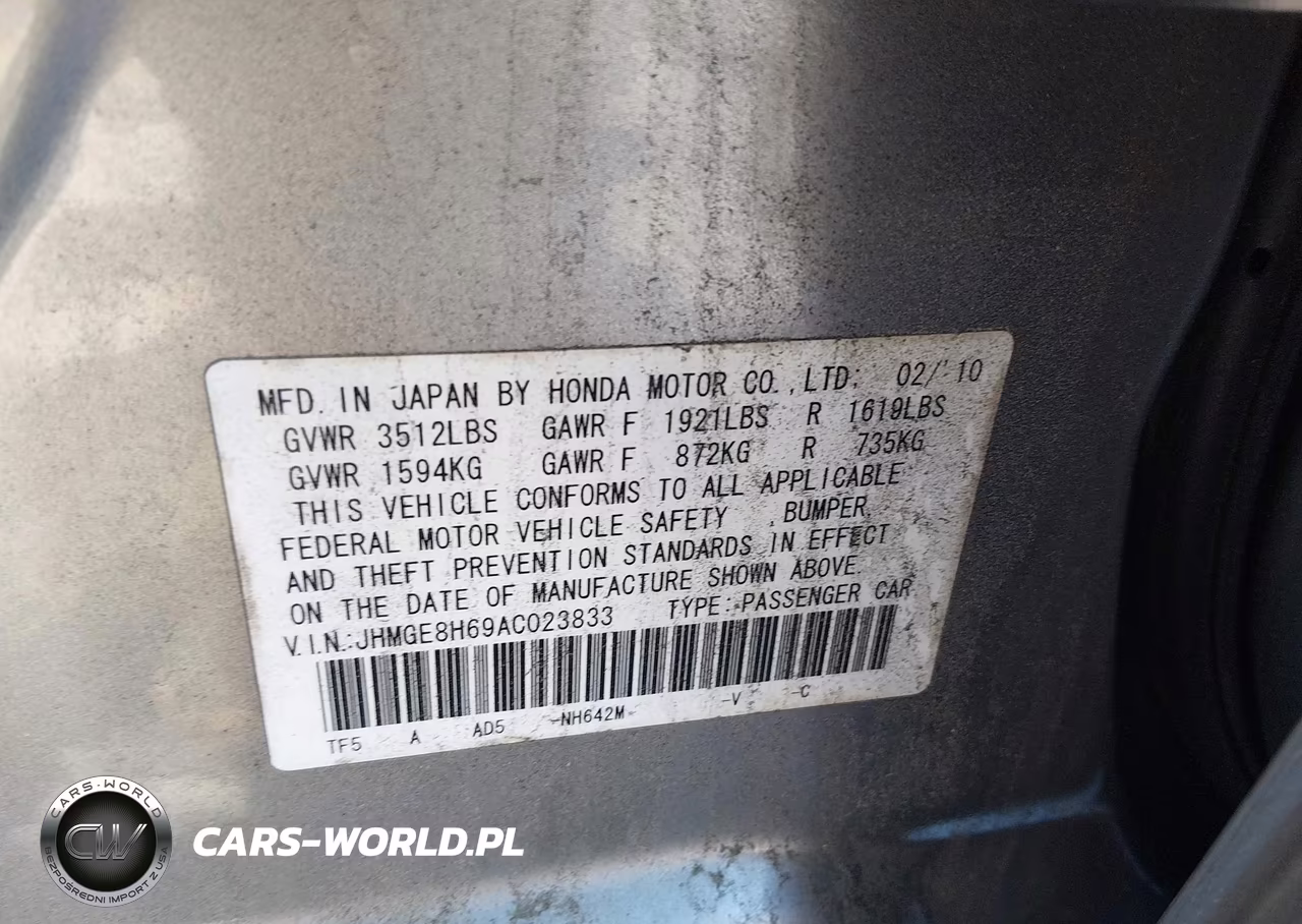 2010 Honda Fit Sport VIN:JHMGE8H69AC023833 - 9