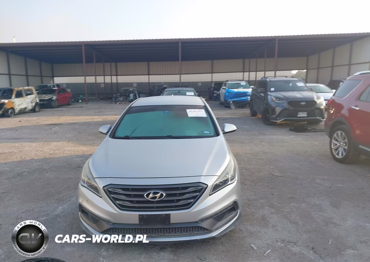 2016 Hyundai Sonata Sport VIN:5NPE34AF6GH268054 - 11