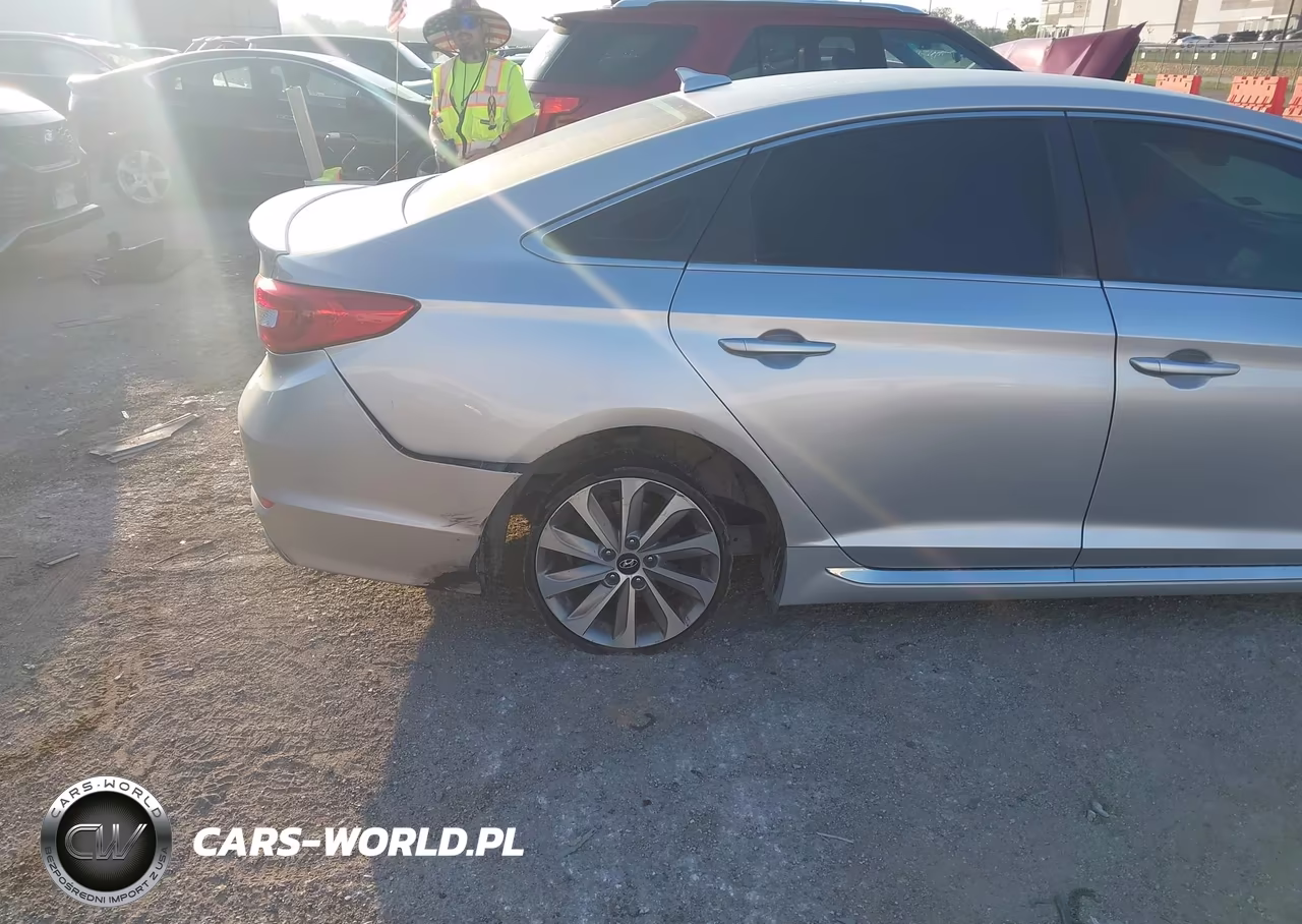 2016 Hyundai Sonata Sport VIN:5NPE34AF6GH268054 - 6