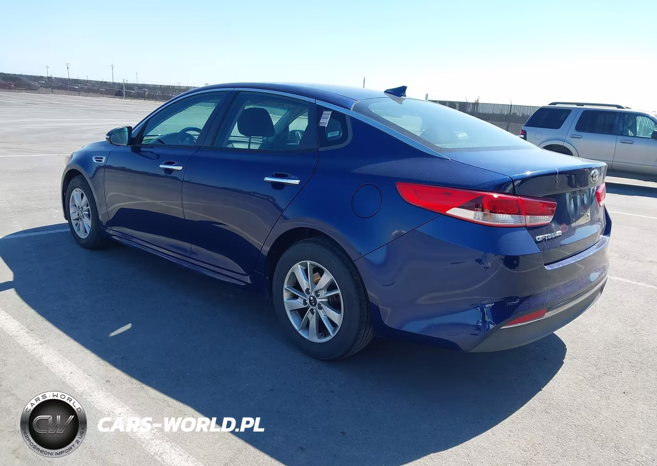 2018 Kia Optima Lx VIN:5XXGT4L33JG191500 - 3