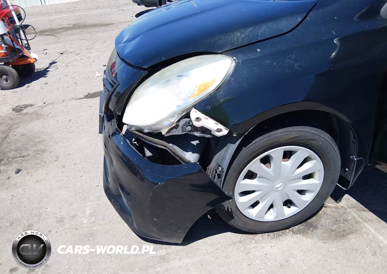 2013 Nissan Versa 1.6 S VIN:3N1CN7APXDL866237 - 6