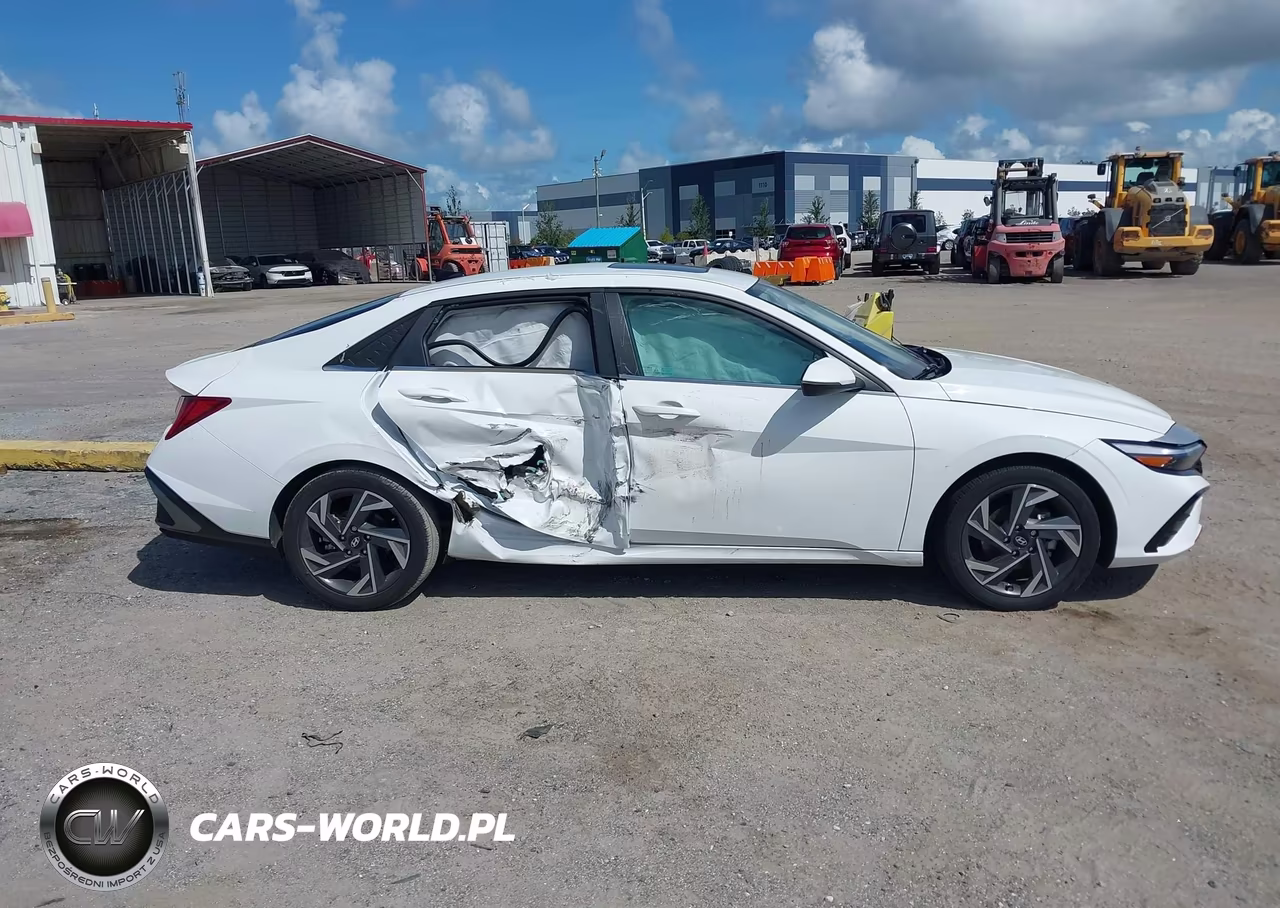 2024 Hyundai Elantra Hybrid Limited VIN:KMHLN4DJ6RU102249 - 13