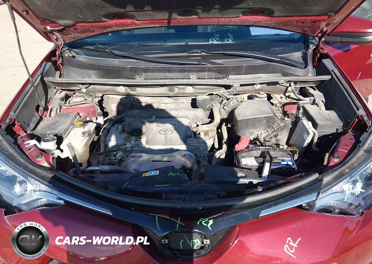 2018 Toyota Rav4 Xle VIN:2T3RFREV3JW715737 - 10