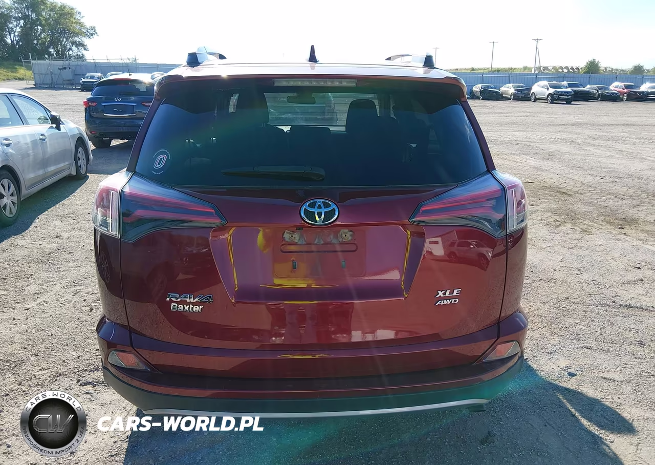 2018 Toyota Rav4 Xle VIN:2T3RFREV3JW715737 - 16