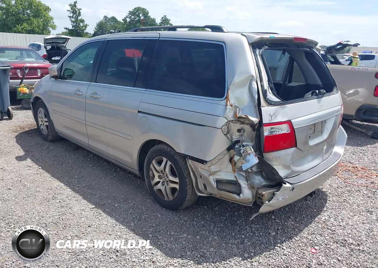 2006 Honda Odyssey Ex VIN:5FNRL38426B407495 - 3