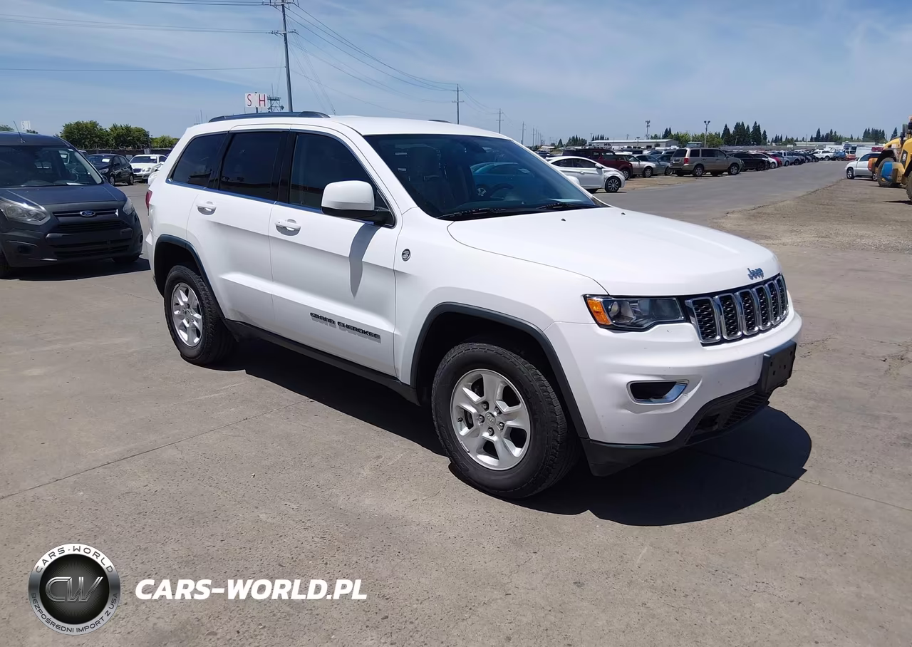 2017 Jeep Grand Cherokee Laredo 4X4