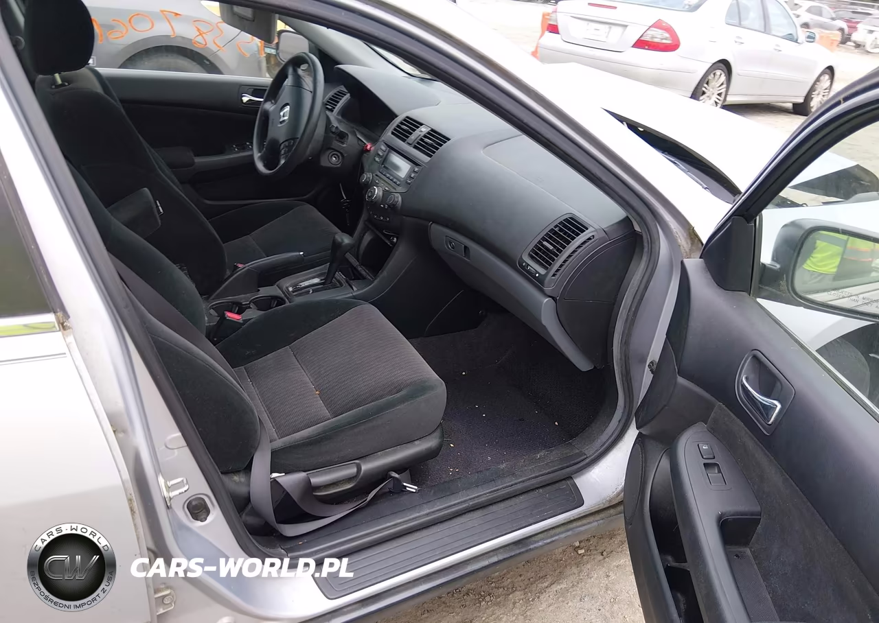 2004 Honda Accord 2.4 Lx VIN:1HGCM563X4A155091 - 5