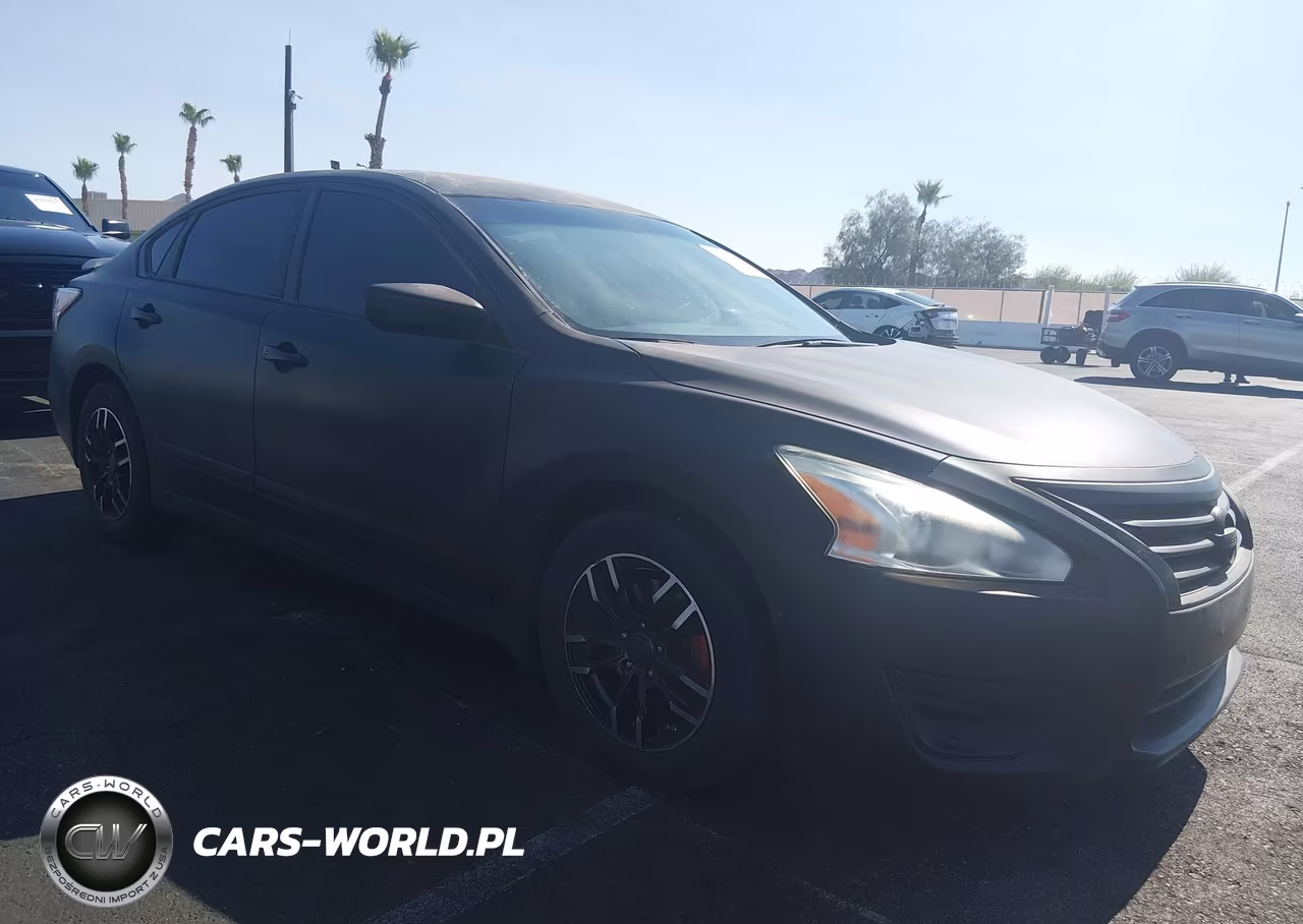 2014 Nissan Altima 2.5 S – zdjęcie 1 z 15