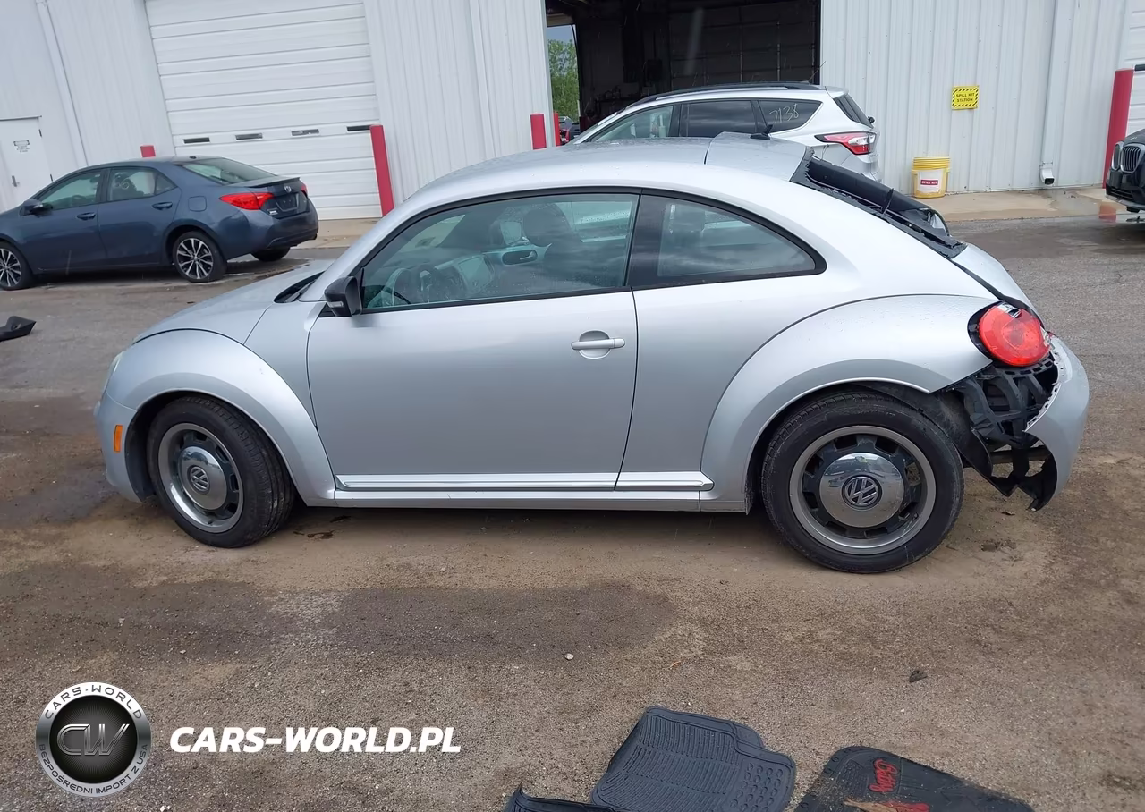 2012 Volkswagen Beetle 2.5L VIN:3VWJX7AT2CM608148 - 15