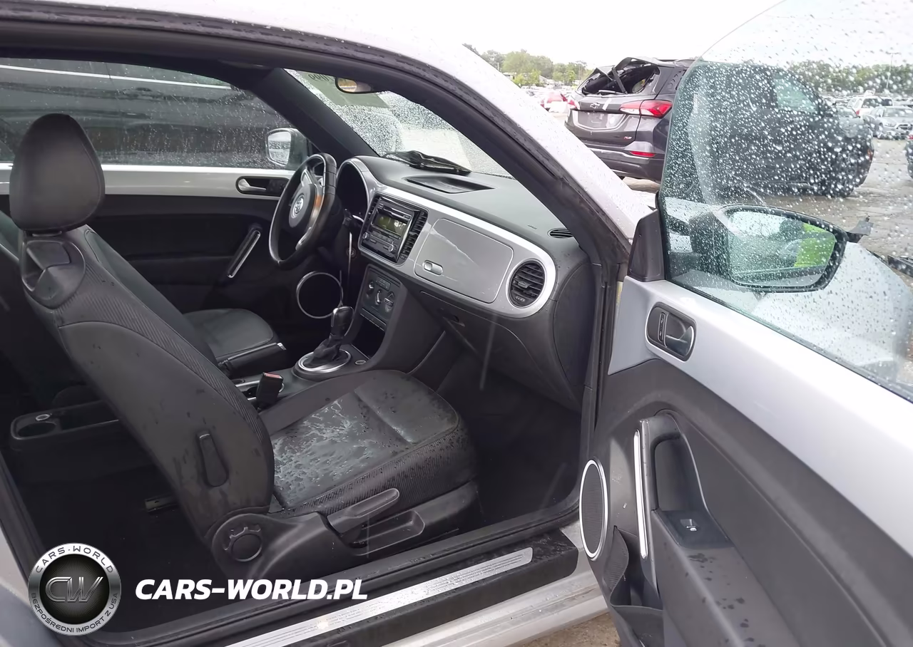 2012 Volkswagen Beetle 2.5L VIN:3VWJX7AT2CM608148 - 5