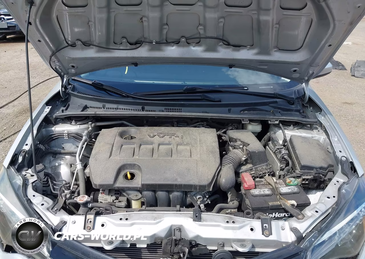 2018 Toyota Corolla Le VIN:2T1BURHE9JC051151 - 10