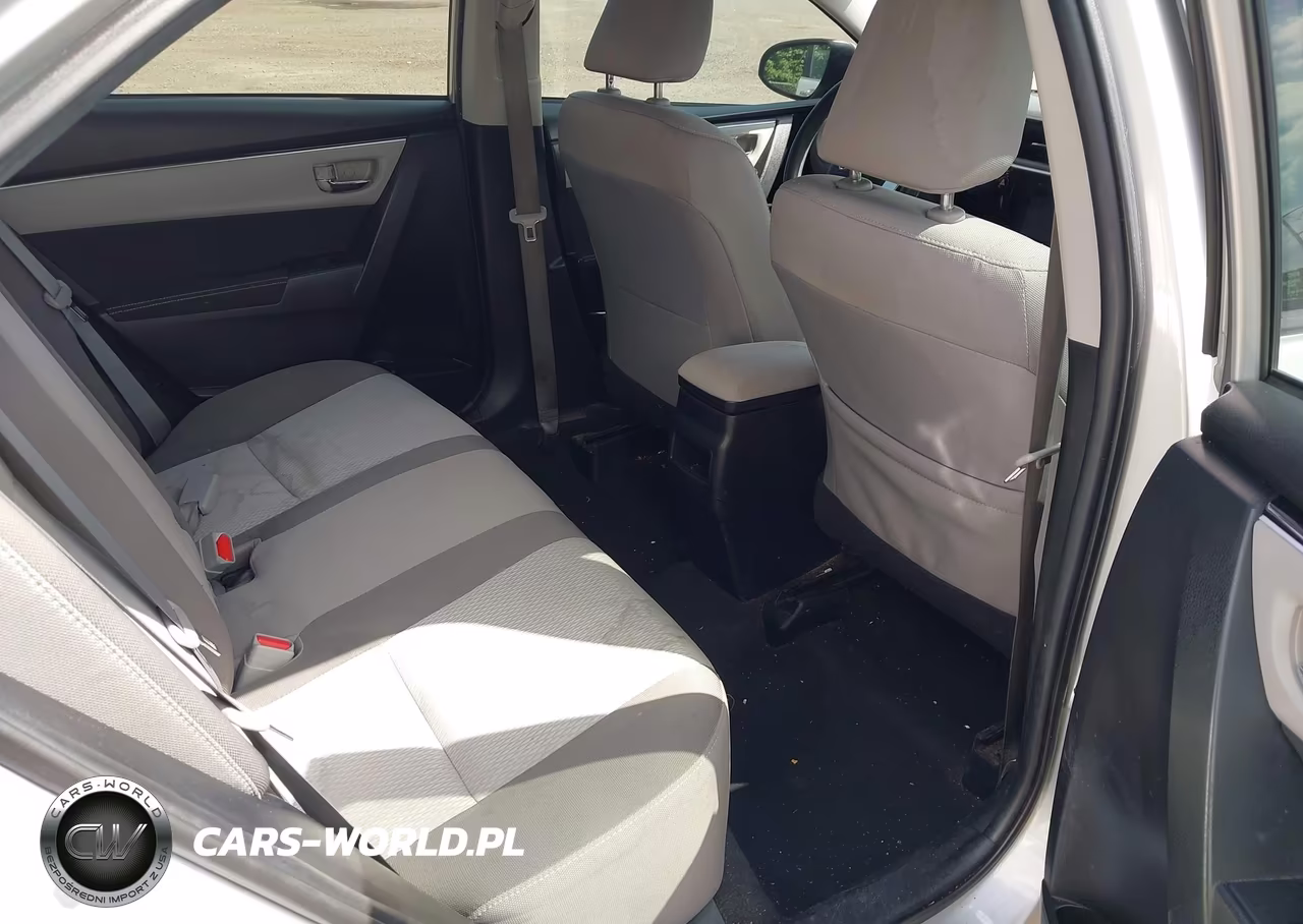 2018 Toyota Corolla Le VIN:2T1BURHE9JC051151 - 8