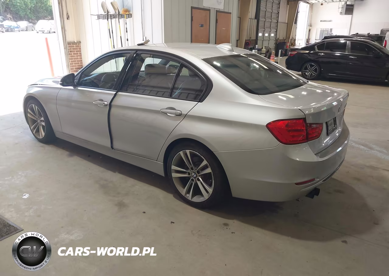 2012 BMW 328I VIN:WBA3A5C52CF350050 - 3