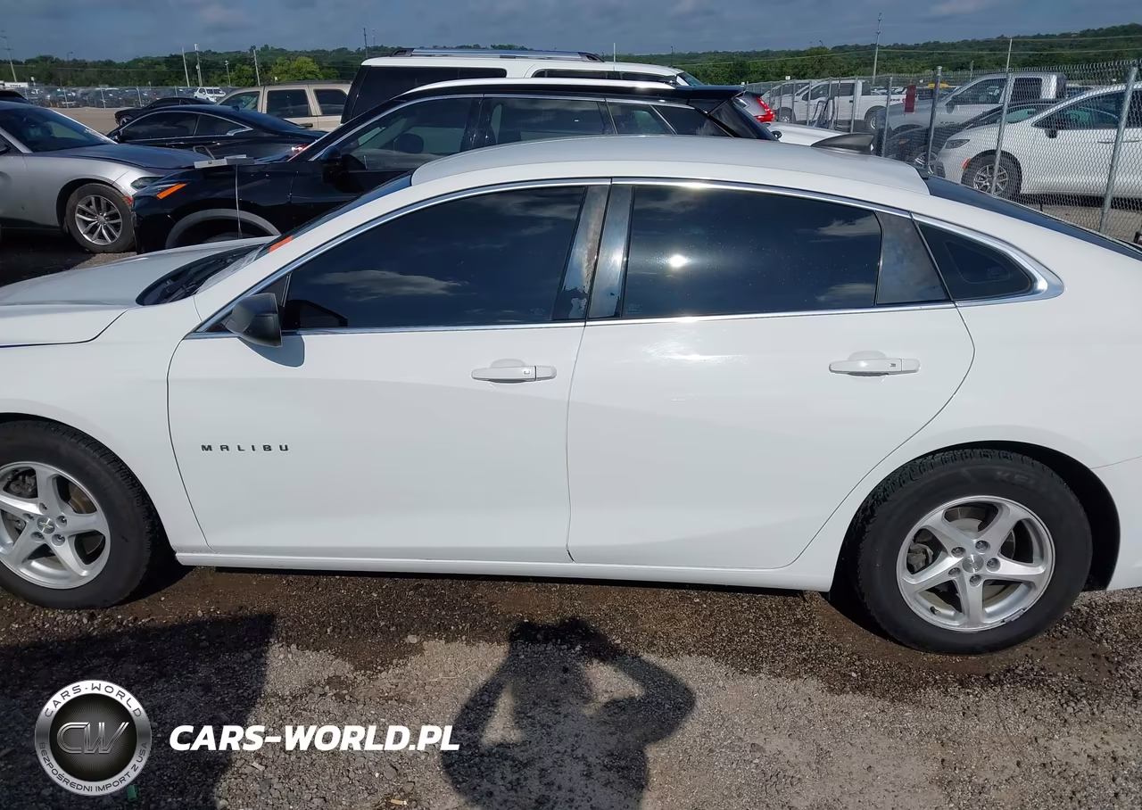2017 Chevrolet Malibu Ls VIN:1G1ZB5ST6HF158009 - 15