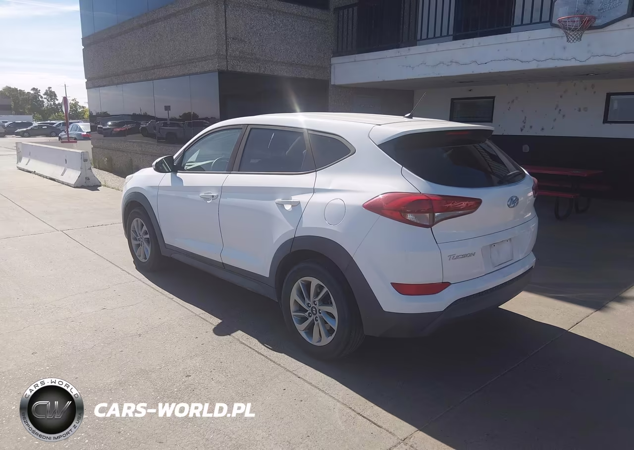 2018 Hyundai Tucson Se VIN:KM8J23A43JU712526 - 3