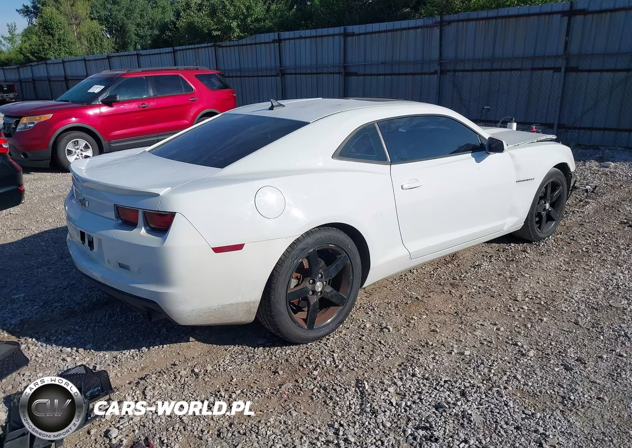 2012 Chevrolet Camaro 2Lt VIN:2G1FC1E36C9136565 - 4