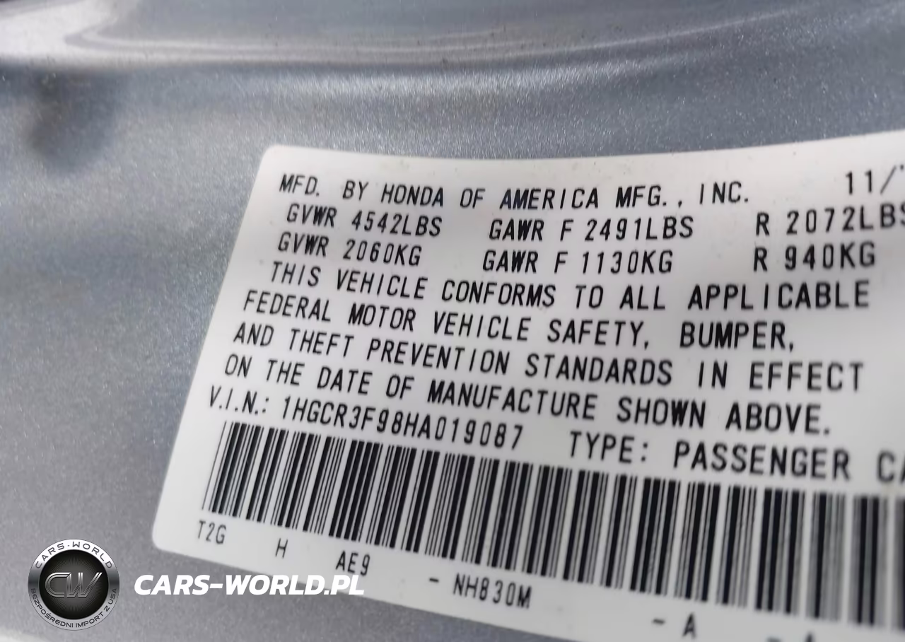 2017 Honda Accord Touring V6 VIN:1HGCR3F98HA019087 - 9
