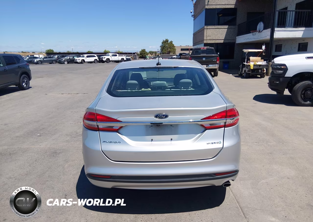 2018 Ford Fusion Hybrid S VIN:3FA6P0UU6JR101179 - 16