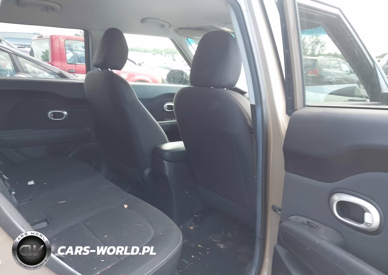 2015 Kia Soul VIN:KNDJN2A20F7168335 - 8