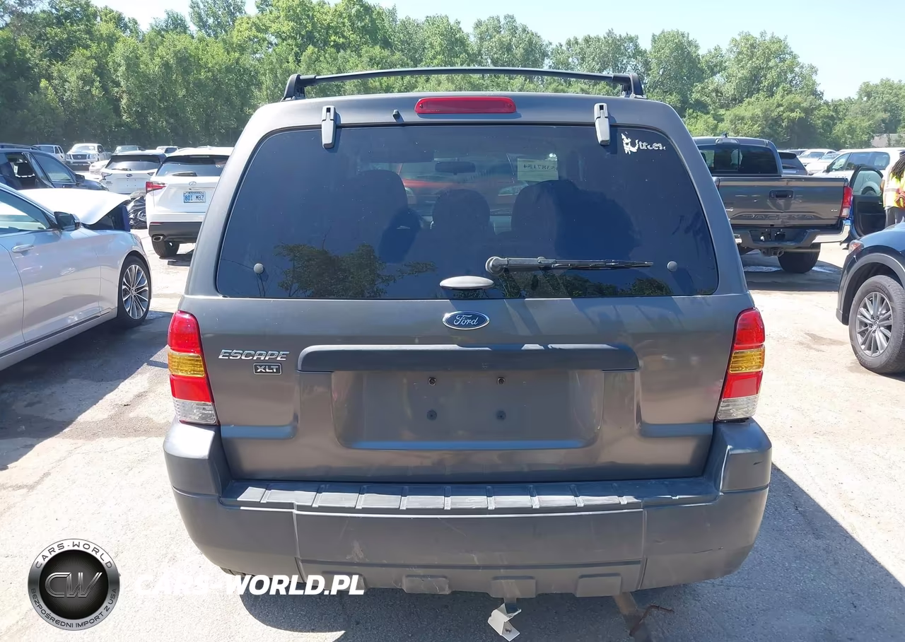 2005 Ford Escape Xlt VIN:1FMCU93125KA79785 - 17