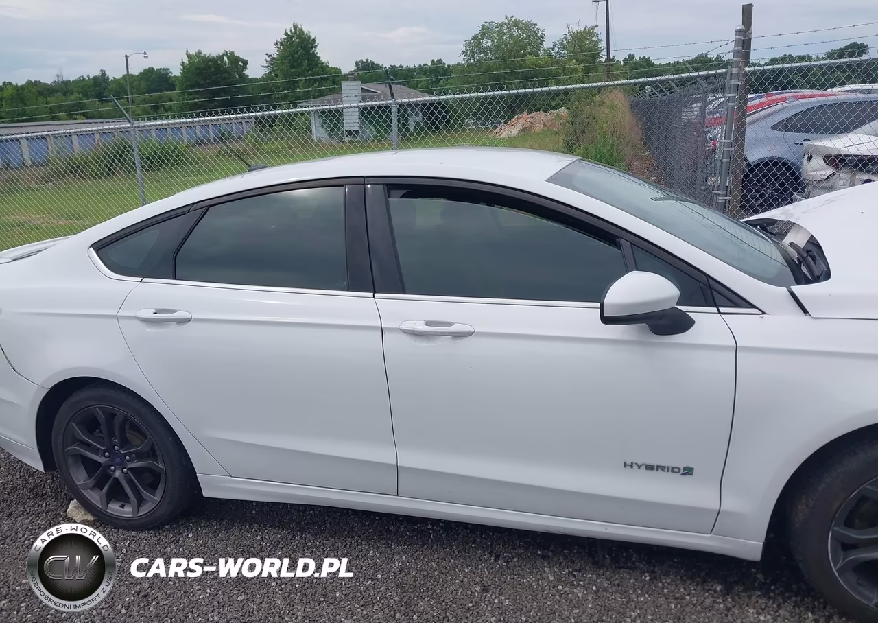 2018 Ford Fusion Hybrid Se VIN:3FA6P0LU9JR248694 - 13