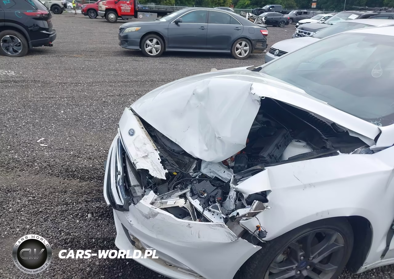 2018 Ford Fusion Hybrid Se VIN:3FA6P0LU9JR248694 - 6