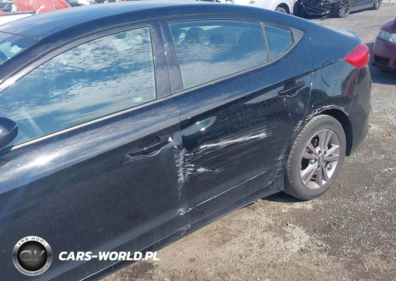 2018 Hyundai Elantra Sel VIN:5NPD84LF6JH371654 - 6
