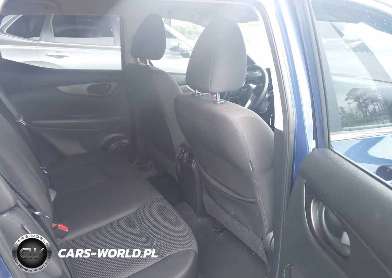 2021 Nissan Rogue Sport S VIN:JN1BJ1AV3MW304094 - 8