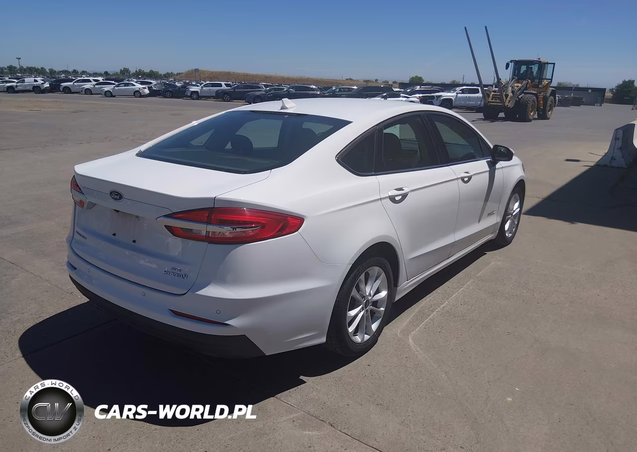 2019 Ford Fusion Hybrid Se VIN:3FA6P0LU9KR274049 - 4