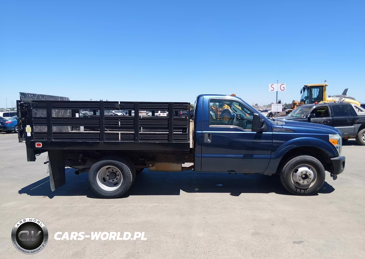 2016 Ford F-350 Chassis Xl VIN:1FDRF3G68GED31242 - 13