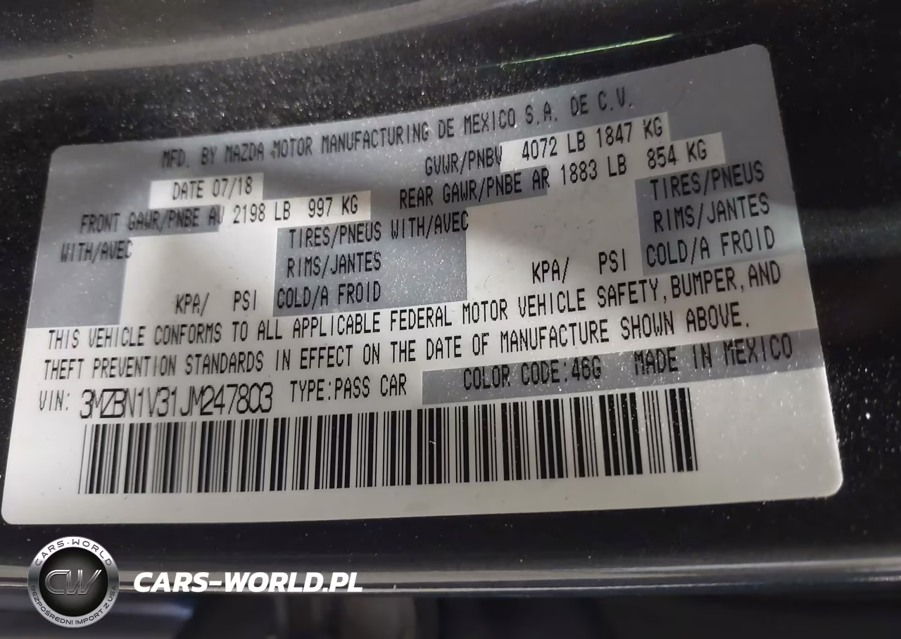 2018 Mazda Mazda3 Touring VIN:3MZBN1V31JM247803 - 9
