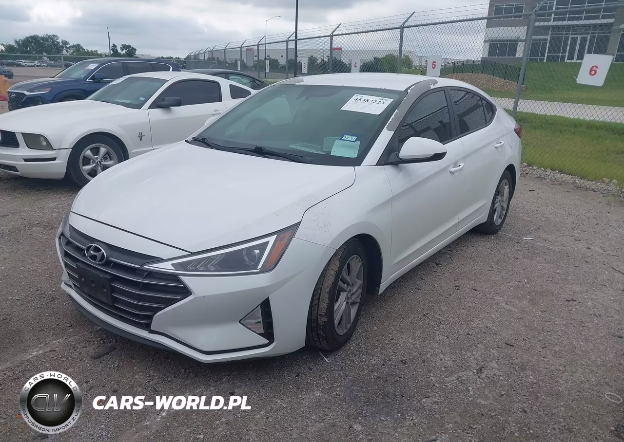 2019 Hyundai Elantra Sel VIN:5NPD84LF4KH467929 - 2
