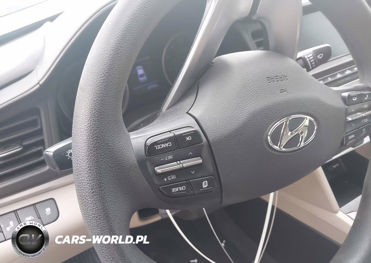 2019 Hyundai Elantra Sel VIN:5NPD84LF4KH467929 - 7