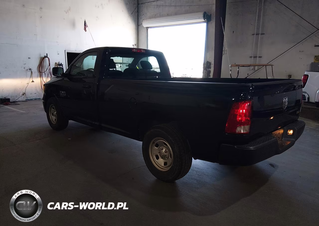2019 Ram 1500 Classic Tradesman 4X2 8' Box VIN:3C6JR6DG3KG503872 - 3