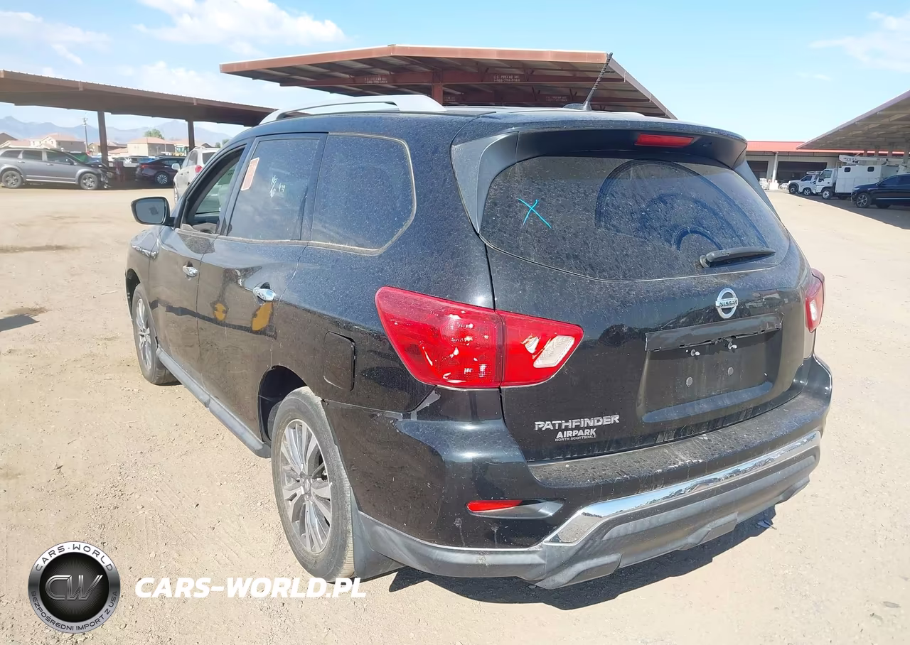 2018 Nissan Pathfinder S VIN:5N1DR2MN1JC652856 - 3